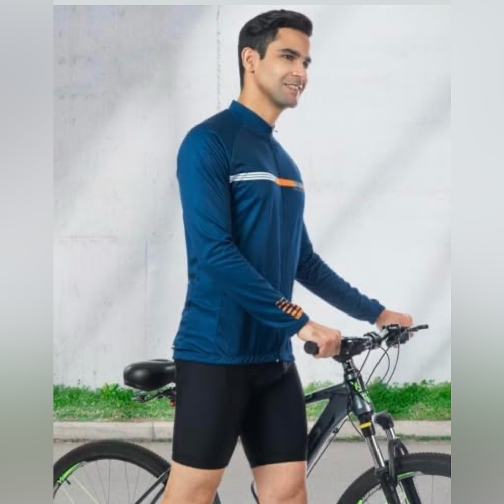 Stylish Rotto Red Athletic Cycling Shirt W/A Blue Accents . Perfect 4 workouts.